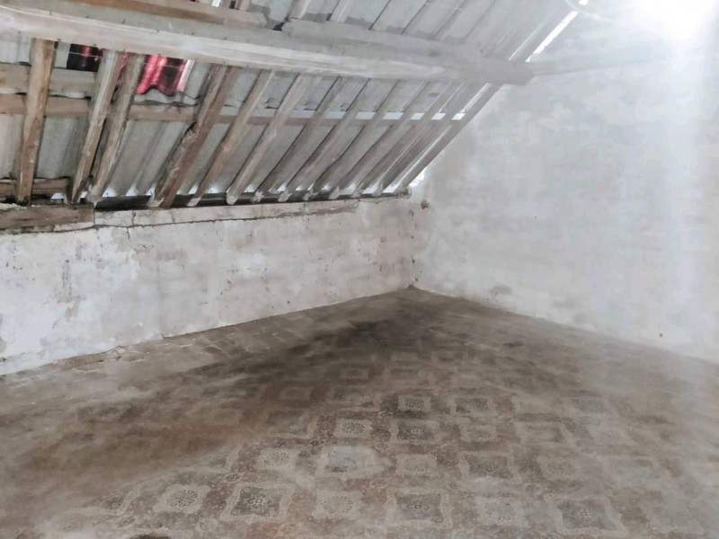 encombrant grenier à Louviers